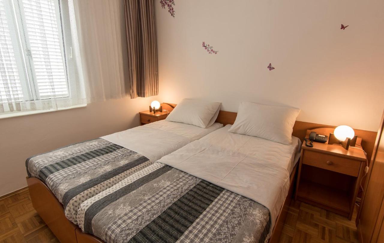 Hotel Barba Stari Grad Kültér fotó