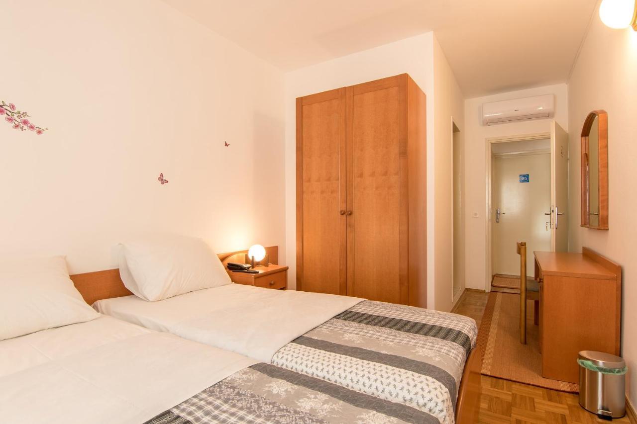 Hotel Barba Stari Grad Kültér fotó