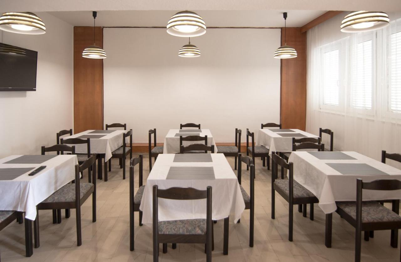 Hotel Barba Stari Grad Kültér fotó
